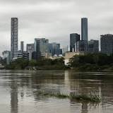 Rainfall totals of up to 400 millimetres predicted for Queensland as severe weather sets in