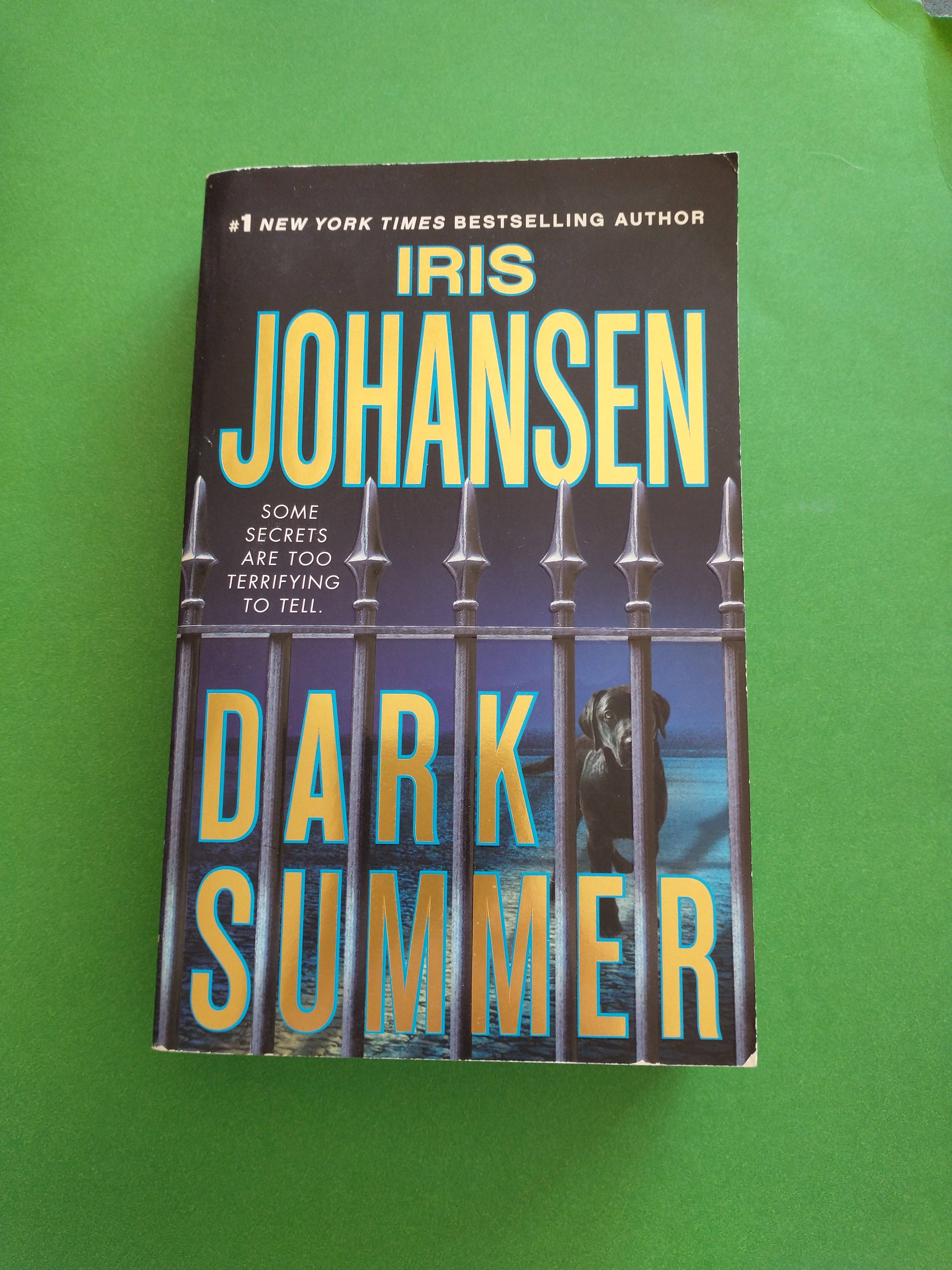 Dark Summer [Book]