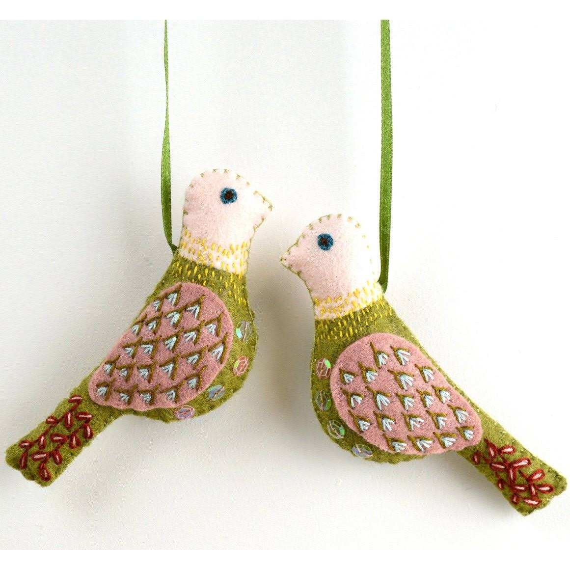 Corinne LaPierre Felt Embroidery Craft Kit - Felt Embroidered Love Birds