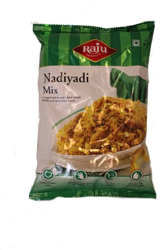 Raju Snacks Nadiyadi Mix