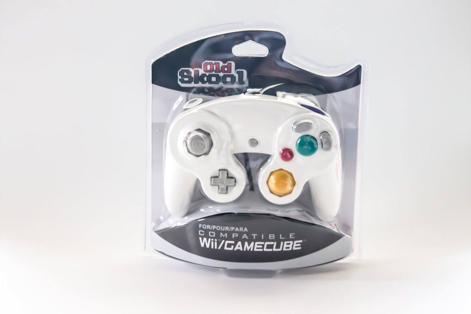 Old Skool GameCube & Wii Compatible Controller - White