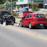 Grave collision dans La Jacques-Cartier: le conducteur d'une moto lutte pour sa vie