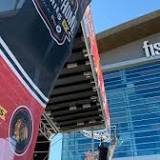 Fiserv Forum hosts sold out 'Home Away From Home' Chicago Blackhawks game