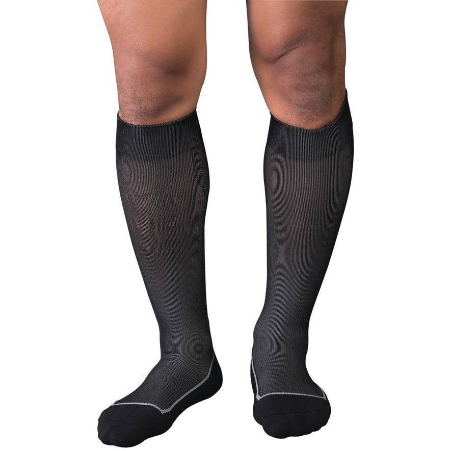 Jobst Sport 15-20 mmHg Knee High Socks / X-Large / Cool Black/Black