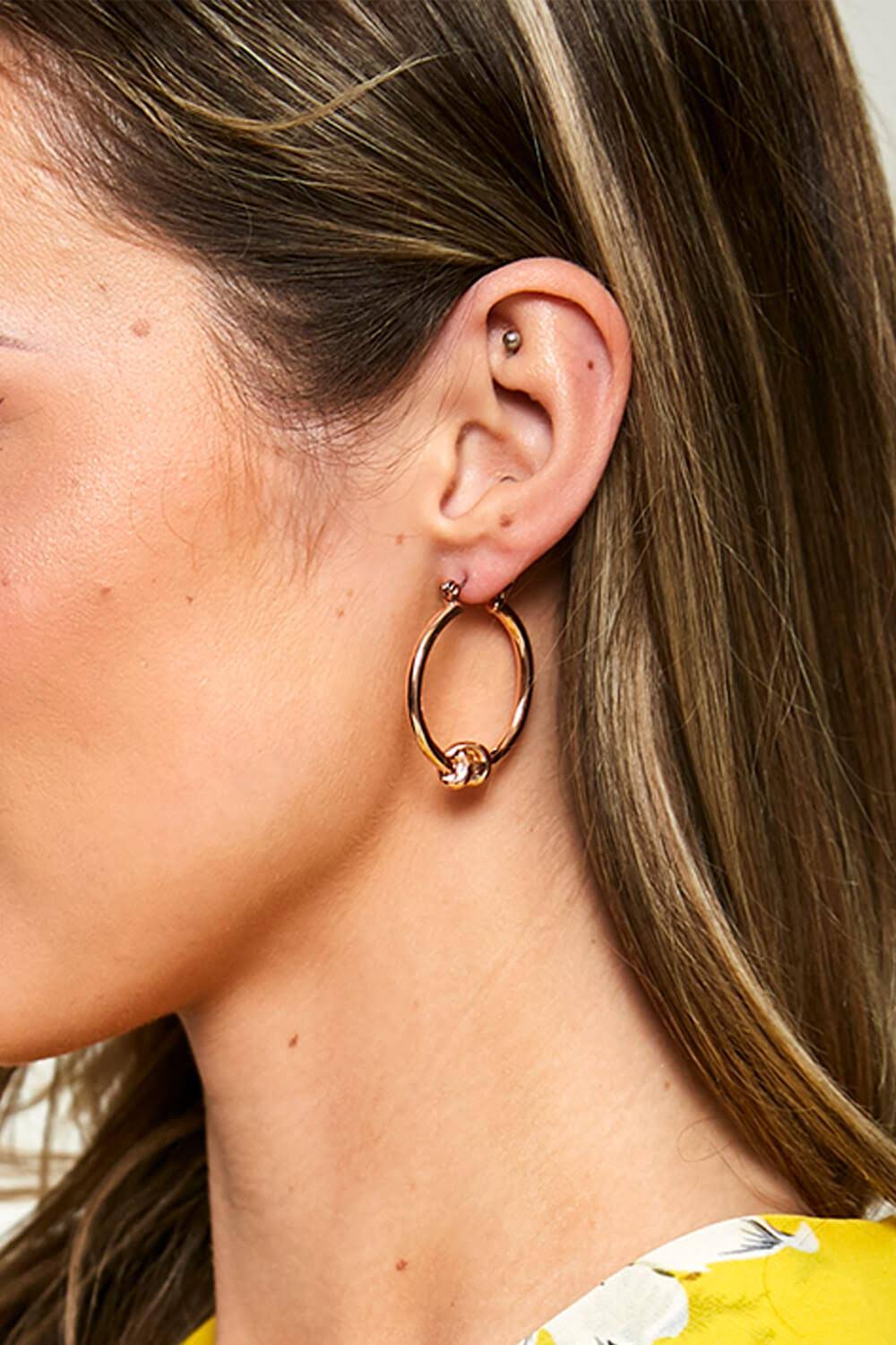 The Pulse Collection Twist Design Hoop Earrings in Rose Gold